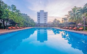 Vivanta Colombo, Airport Garden